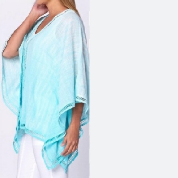 XCVI Flowy Top - Picture 6 of 6